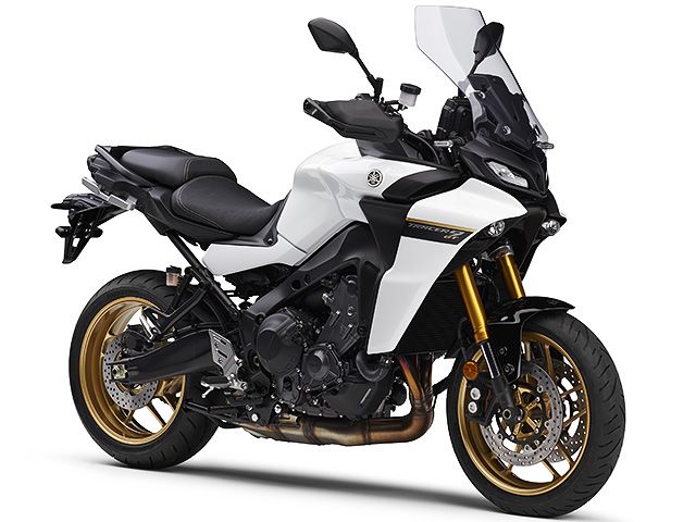 Yamaha Tracer 9: Универсальный спортивный туризм с характером нейкеда