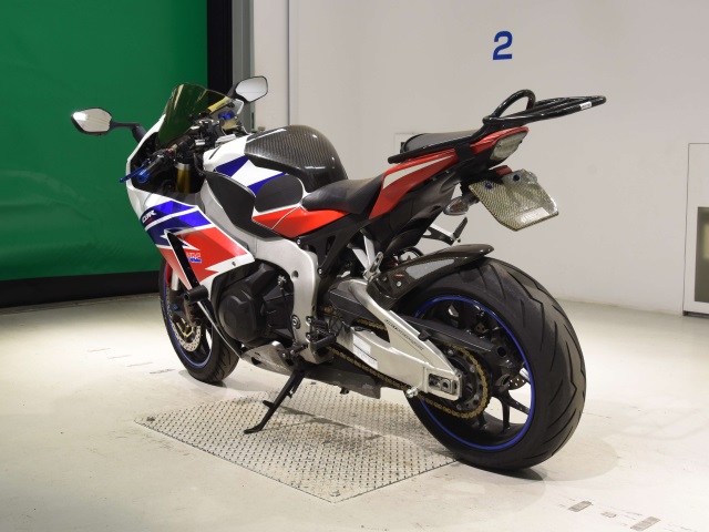 Миниатюра 6