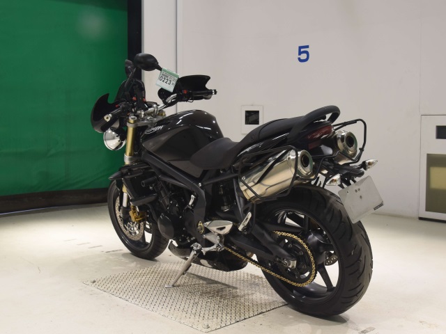 Миниатюра 6