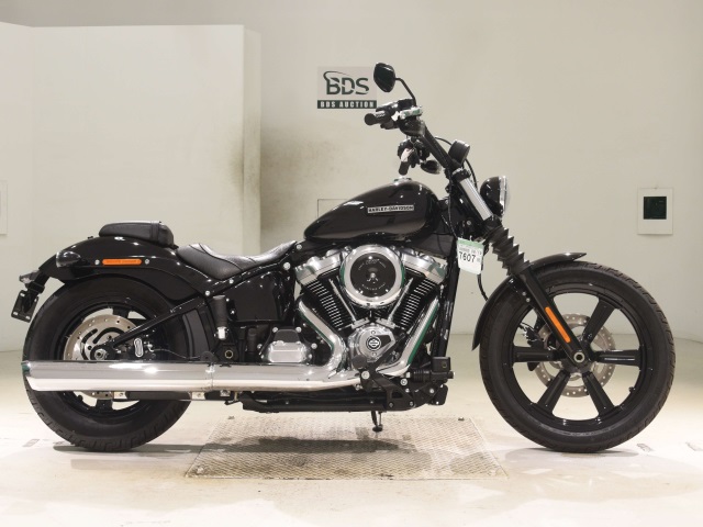FXBB1920
